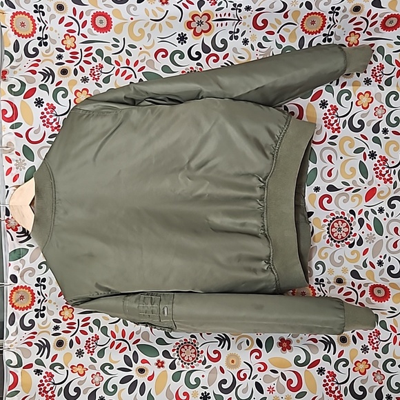 Hollister Bomber Jacket Olive - Picture 6 of 6